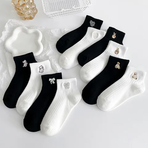 Japanese Cute Cartoon Embroidered Women Cotton Socks Preppy Style Breathable Thin Ankle High Casual Socks For Girls