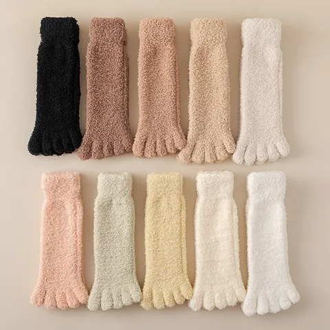 Damen Korallenfleece Einfarbig Fünf Zehen Mittelhohe Socken Verdickt Warm Winter Schlaf Boden Socken