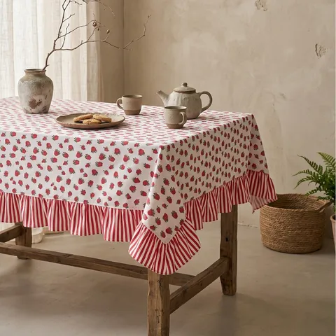 Franse Vintage Pastorale Katoen Linnen Tafelkleed Hittebestendig Aardbeienprint Ruffled Rand Gestreepte Splicing Tafel Cover Decor