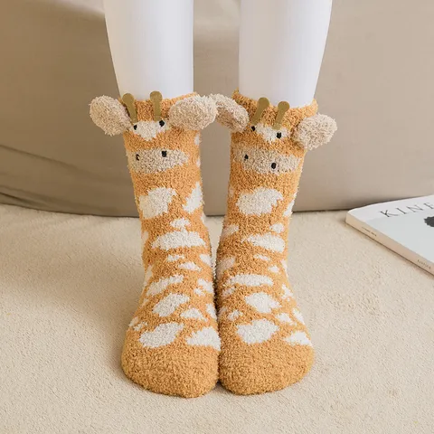 Damen Niedlicher Cartoon Tier Korallenvlies Socken Dicke Warme Winter Haus Boden Schlafsocken Weiche Plüsch Nylon Socken