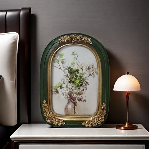 French Vintage Resin Photo Frame Gold Rose Relief Arch Picture Frame Luxury Tabletop Waterproof Home Decor Art Painting Frame