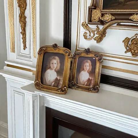 European Retro Resin Photo Frame French Baroque Relief Gold Antique Style Desktop Wall Hanging Decorative Picture Frame
