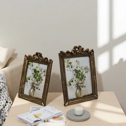 European Vintage Golden Resin Photo Frame Embossed Carving Picture Frame Bowknot Desktop Wall Hanging Home Decor Artwork