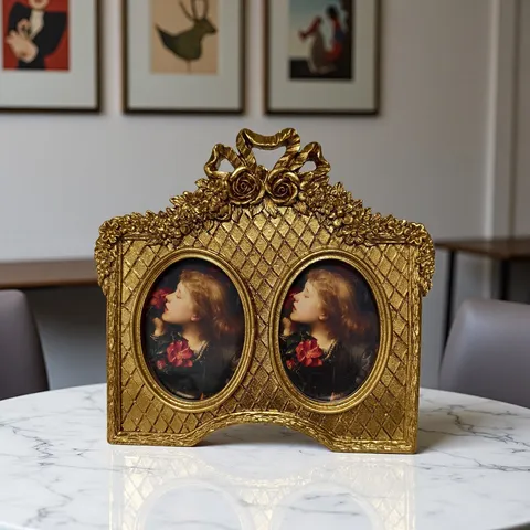 French Vintage Gold Resin Photo Frame Luxury Bowknot Carving Lattice Tabletop Picture Frame For Home Living Room Bedroom Decor