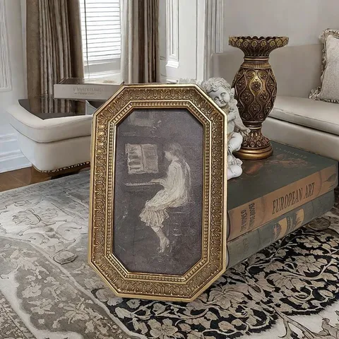 Marco de Fotos de Relieve de Resina Octogonal de Oro Europeo Vintage Con Retrato de Pintura al Óleo Clásica Marco de Fotos de Arte Decorativo para Pared de Escritorio