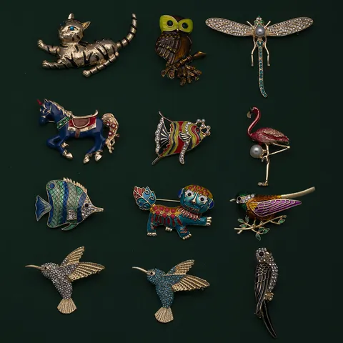 Vintage Animal Insect Brooch Zinc Alloy Enamel Rhinestone Dragonfly Hummingbird Owl Cat Fish Brooch Pin For Women Party Jewelry