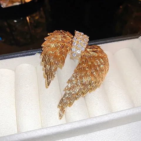 Elegante Spilla con Ali d'Angelo con Strass per Donna Spilla in Lega d'Oro di Lusso con Cristalli Scintillanti per Abiti Cappotti Gioielli