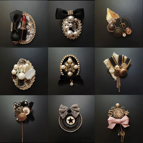 Broche Vintage Estilo Palacio Barroco Aleación de Zinc Tejido Lazo Strass Perla Artificial Borla Broche Para Abrigo Suéter