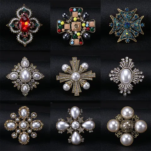 Vintage Baroque Cross Brooch Pins For Women Men Zinc Alloy Artificial Pearl Rhinestone Inlaid Fashion Jewelry Accessories