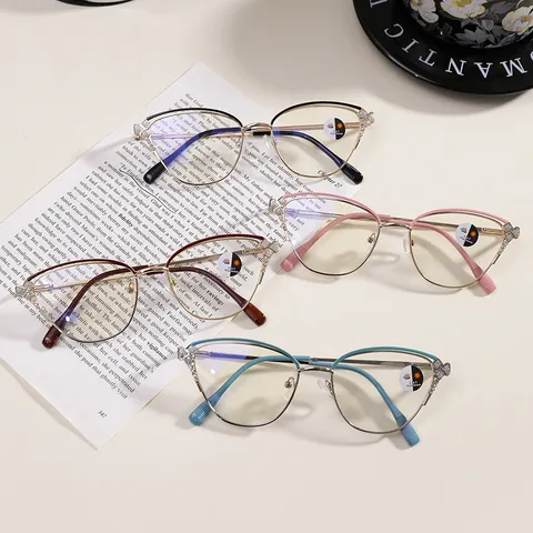 Women Cat Eye Glasses Frames Metal Rhinestone Inlaid Photochromic Anti Blue Light Optical Eyewear Chic Fashion Commuter Accessories