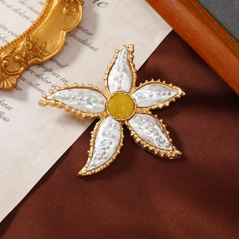 Spilla Vintage a Forma di Stella Marina e Conchiglia in Lega con Strass Gioielli a Tema Marino Regalo per Uomo e Donna