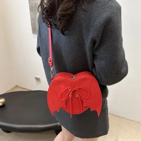 Bolso Bandolera para Mujer en Forma de Corazón Con Alas de Diablo Diseño Y2K Gótico Cuero PU Cordones Bolso de Mano Pequeño