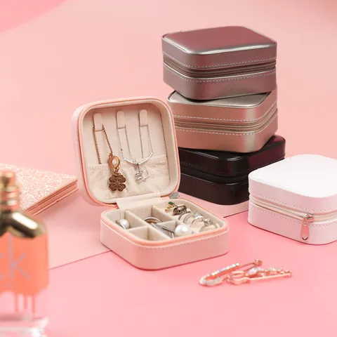 Portable PU Leather Jewelry Storage Box Square Zipper Travel Jewelry Case For Necklaces Earrings Rings Jewelry Organizer Box