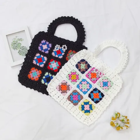 Sac Cabas Tricoté à Main Style Ethnique Bohème pour Femmes Sac à Main en Maille Carré Granny Voyage Loisir Sac Bandoulière