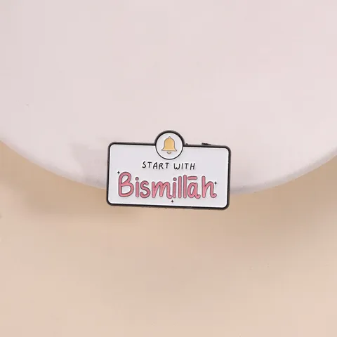 Minimalistische Zinklegierung Emaille Bismillah Brosche Pin Rechteckigen Rahmen Glocke Dekor Hijab Zubehör Für Damen Herren Glauben Geschenk