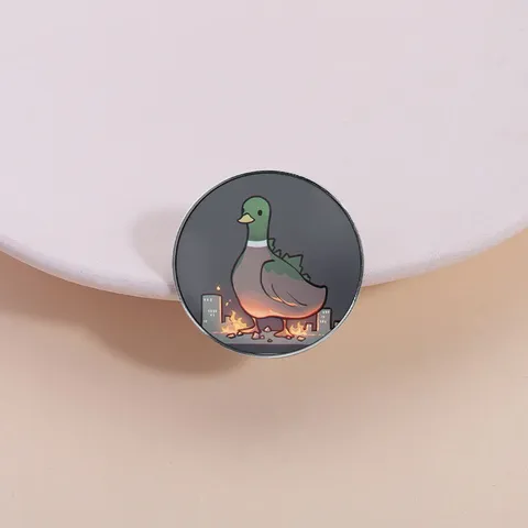 Δημιουργική Αστεία Καρφίτσα Εμαγιέ Monster Duck Μεταλλικό σήμα Cartoon Brooch Chic Lapel Pin Ρούχα Αξεσουάρ Σακιδίου Κοσμήματα Δώρο