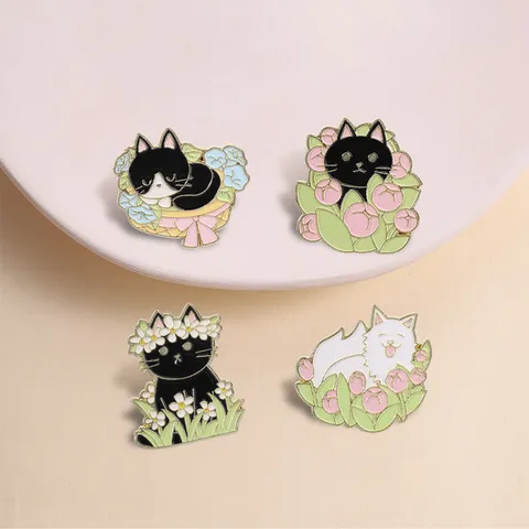 Spring Floral Cat Brooch Tulip Daisy Fresh Cartoon Enamel Badge Literary Clothing Bag Decorative Zinc Alloy Accessory Pin