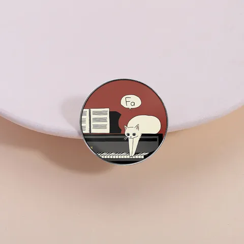 White Cat On Piano Metal Brooch Music Note Enamel Pin Zinc Alloy Round Square Badge For Clothing Backpack Women Men Jewelry