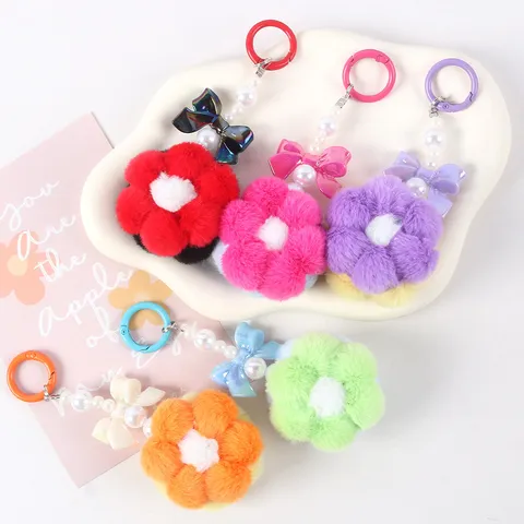 Handmade Beaded Plush Flower Keychain For Women Cute Bag Pendant With Artificial Pearl Bow Plastic Hook Phone Charm Accessory