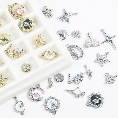 Alloy Star Moon Heart Rose Pendants DIY Jewelry Accessories Electroplated Rhinestone Artificial Pearl Enamel Charms For Necklace Bracelet Making