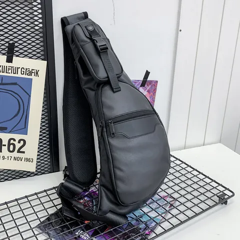 Men's Large Capacity Waterproof Chest Bag Tactical Outdoor Sports Crossbody Shoulder Bag For Travel Cycling Daily Wear