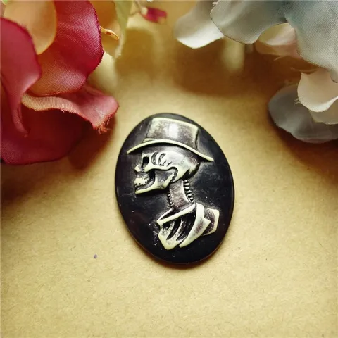 Gothic Resin Skull Relief Charms For DIY Jewelry Making Halloween Horror Style Skeleton Pendants Craft Accessory