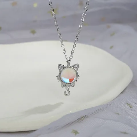 Cute Cat Pendant Necklace Copper Moonstone Zirconia Inlaid Sweet Kitten Clavicle Chain For Women Girls Jewelry Daily Gift