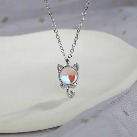 Cute Cat Moonstone Pendant Necklace For Women Copper Zirconia Inlaid Sweet Animal Kitten Clavicle Chain Jewelry Gift