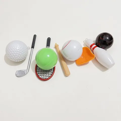 Mini Sports Ball Keychain Accessories Golf Tennis Baseball Bowling Ornaments For Party Favors DIY Keyring Decoration Miniature Models