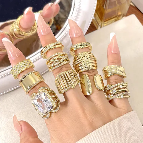 Luxus Hip Hop Kupfer Zirkonia Geometrischer Ring Für Herren Damen Iced Out Bling Breites Band Vergoldeter Zirkonia Fingerring Schmuck