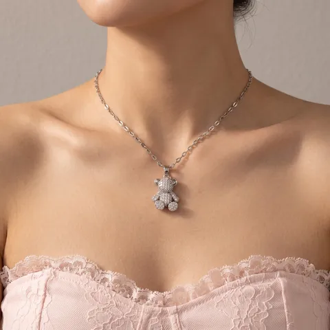 Collana con Ciondolo Orso in Rame Zirconia Stile Dolce Regalo di Gioielli per Donna