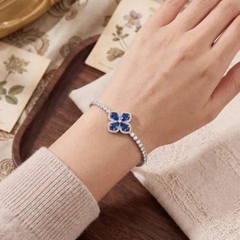 Braccialetto Tennis Minimalista in Rame con Strass a Quattro Foglie Moda Donna