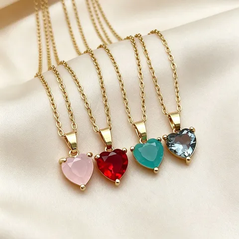 Collana con Zirconia a Cuore Multicolore Stile INS Rame Placcato in Oro Vero Catena Clavicolare Regalo di Gioielli di Moda per Donne