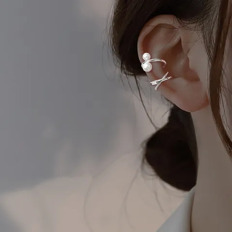 Pendientes de Clip con Perla Artificial y Nudo Cruzado Vintage Francés de Cobre Color Oro Blanco sin Agujero para Mujer Joyería de Moda