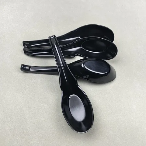 Japanese Style Black Melamine Ramen Spoon Long Handle With Hook For Hotpot Malatang Soup Spoon Home Restaurant Dinnerware