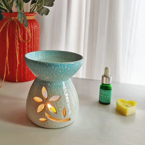 Keramische Aromabrander Klaver Essentiële Olie Kaars Waswarmer Opengewerkt Ontwerp