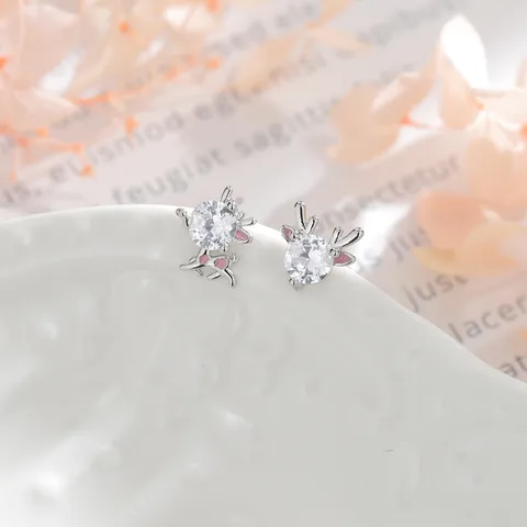 Simpatici Orecchini a Bottone a Renna Rosa per Donna Rame Zirconia Intarsiato Dolce Animale Cervo Orecchini Gioielli di Natale