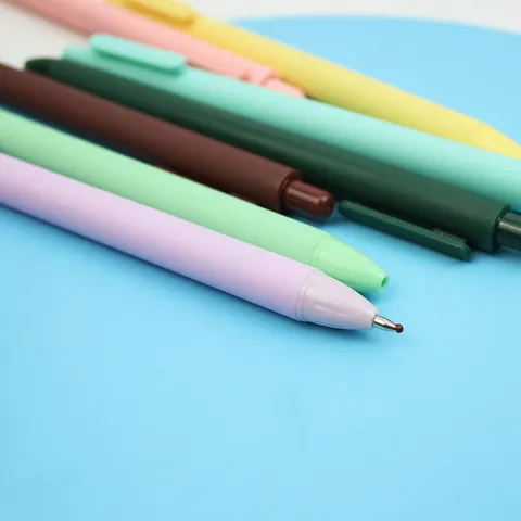 Schattige Plastic Klikmechanisme Gelpen Macaron Retro Effen Kleur Zwarte Inkt Kogelpunt Bullet Journal School Kantoor Schrijfwaren