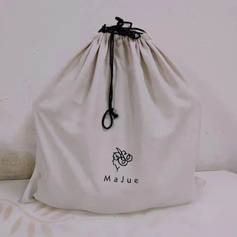 Beige Grey Polyester Drawstring Dust Bag With Portrait Print Double Pull Cord Storage Bag For Handbags Shoes Organization