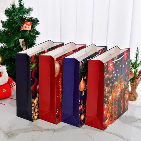 Extra Large Christmas Gift Bags With Handles White Cardboard Hot Stamping Reindeer Gift Box Pattern Festive Party Packaging Paper Bag
