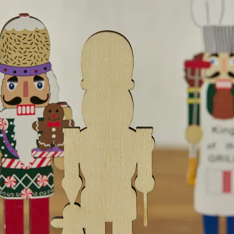 Handmade Wooden Nutcracker Soldier Christmas Ornament Nutcracker Doll Desktop Decoration Festive Gingerbread Theme Home Holiday Display Gift