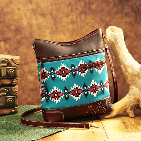 Borsa a Tracolla con Stampa Azteca Boho per Donna Vintage Occidentale in Nylon Pelle Giuntata con Frange e Rivetti AZ5110