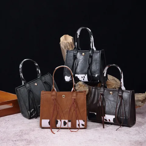 Borsa a Mano da Donna in Pelle PU Vintage Occidentale Mini Borsa a Tracolla Bohémien Con Nappe e Catena Stampa Animale