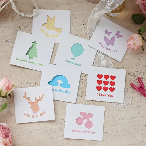 Tarjetas de Felicitación Cuadradas Huecas Simples Estilo Europeo Cartulina Cortada al Láser Tarjetas de Mejores Deseos para el Día de San Valentín Cumpleaños Boda Floristería