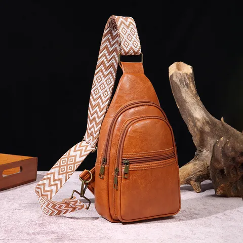 Bolso de Pecho de Cuero PU Retro para Mujer Estilo Bohemio Correa Bordada Multi Bolsillo Bandolera Casual Riñonera Viaje Moda
