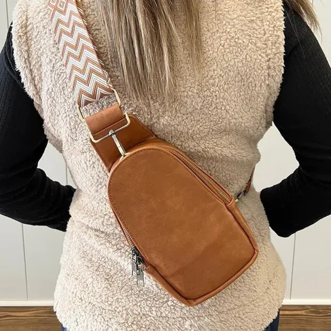 Bolso de Pecho de Cuero PU Vintage para Mujer Correa Tejida Ancha Riñonera Retro para Viajes Diarios al Aire Libre