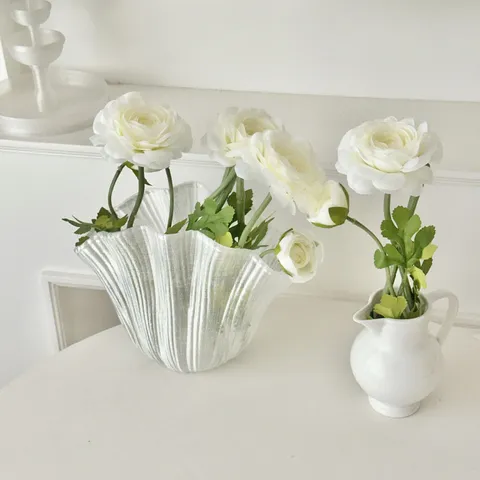 High Quality 2-Head Artificial Ranunculus Flowers Satin Faux Persian Buttercup For Home Living Room Wedding Decor Photography Props