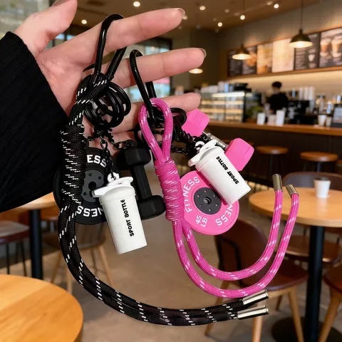 Ciondolo per Borsa Portachiavi Tema Palestra Fitness Mini Shaker Tazza Ciondolo Manubrio Cinturino Intrecciato Accessorio alla Moda per Donna