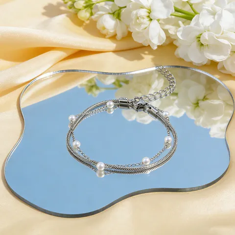Edelstahl Mehrschichtiges Armband Fußkettchen Für Damen Künstliche Perle Schlangenkette Poliert Mode Minimalistisch Schmuck