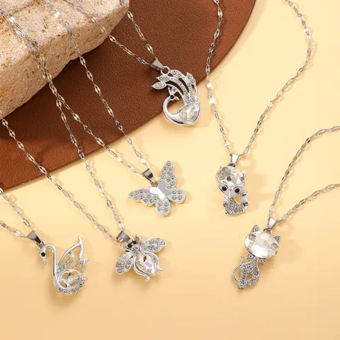 Titanium Steel Animal Pendant Necklace Pave Rhinestone Swan Bee Butterfly Peacock Fox Cat Jewelry For Women Gift